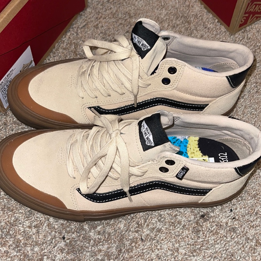 Macadamia vans